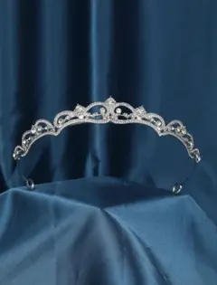 【23日(月)まで最終値下げ】シルバークリスタルティアラ