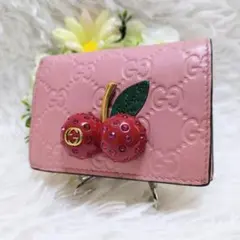 希少カラー✨グッチ♡日本限定色チェリー二つ折り財布　シマレザーゴールド金具ピンク