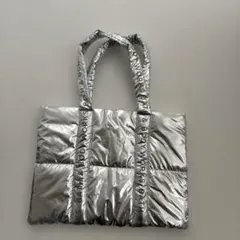 バス＆ボディワークス限定　シルバートートバッグ