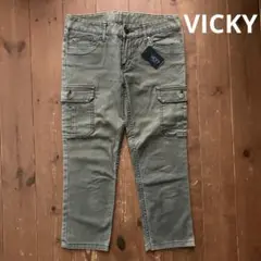 新品タグ付き❤️VICKY クロップド丈　パンツ