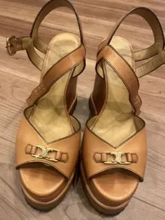 CELINE セリーヌ キトゥンヒールサンダル レッド 36.5 - メルカリ