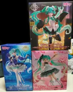 初音ミクAMP＋Birthdayフィギュア2023〜2025　3種セット！