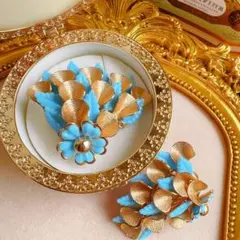 1950s USA ヴィンテージ　コスチュームジュエリー　大ぶり扇状イヤリング