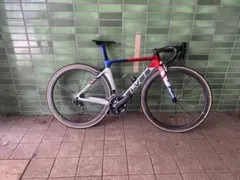 DELIHEA カーボンロードバイクディスクブレーキ GRX 11s 54サイズ DELIHEA カーボンロードバイクディスクブレーキ GRX 11s 54サイズ