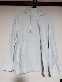 新品未使用！タグ付き！gu マウンテンパーカ　ホワイト　アイボリー