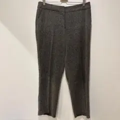 テーパードパンツ　スラックス　ダークグレー　ヘリンボーン　センタープレス　仕事