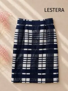 【レステラ】美品✨日本製 チェック柄 タイトスカート 膝丈 38 紺 オフィスのサムネイル