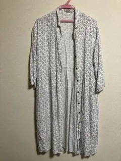 【断捨離】引退セールめちゃ安い【66】 ホワイト・グレー葉柄長袖シャツワンピース