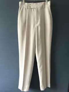 theory luxe セオリーリュクス テーパードパンツ 白 - メルカリ