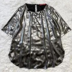 美品✨マリナリナルディ メタリック プルオーバー チュニック ブラウス シルバーのサムネイル