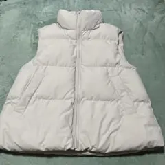 ダウンベスト　GU
