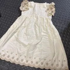 アイボリー 花柄刺繍 ノースリーブワンピース 140cm