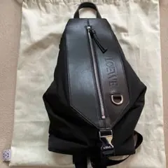 ロエベ　バックパック　リュックサックのサムネイル