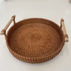 ラタン製ハンドル付きトレイ