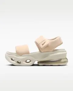 Nike ベージュ スポーツサンダル