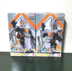 装動　仮面ライダーマジェードセットのサムネイル