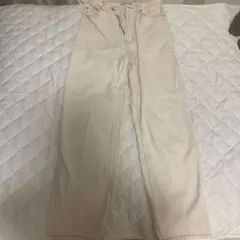 CLASSICAL ELF ハイウエスト　デニムパンツ　サイズS クリーム色