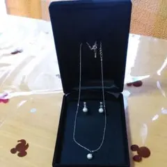 パールネックレス、イヤリング２点