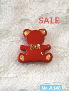 小さな幸せクマ♡レッド　ハンドメイド　石粉粘土　ブローチorマグネット