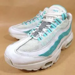 Item thumbnail for item 4b09c11e-4d08-459e-a84e-3cb78baed12b