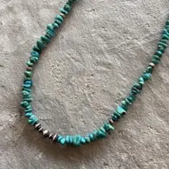 N3 小粒天然ターコイズとSV925製ナバホパールのデザインネックレス　42㎝