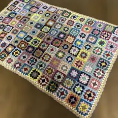 フェリシモの毛糸で編みました ソファーかけ ブランケット - メルカリ