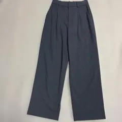 美品　UNIQLOタックワイドパンツSグレー