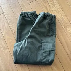 GU カーゴパンツ 140センチ オリーブ　カーキ　裾ゴム