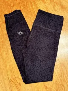 新品 H&M MOVE スポーツレギンス ヨガ S