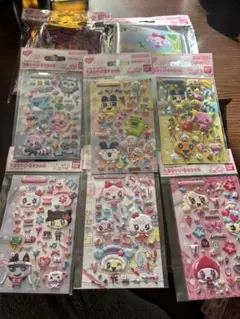 たまごっち　たまもりシール6枚セットとシール帳２つ