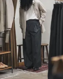 2026年最新】AURALEE スラックス ウールの人気アイテム - メルカリ