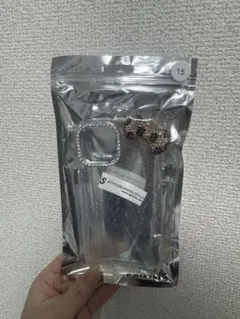 iPhone15用ケース ビジュー＆リボン付きのサムネイル