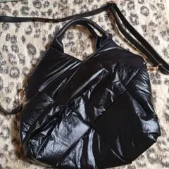 ブラック キルティング ショルダーバッグ