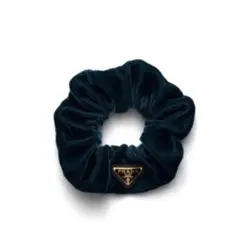 2026年最新】プラダ シュシュ ベロアの人気アイテム - メルカリ