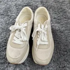 ZARA BASIC スニーカー ベージュ 厚底のサムネイル