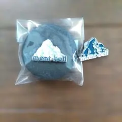 mont-bell ピンバッジ 2個セット