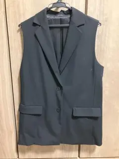 テーラードジレ