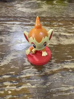 チョコエッグ　ヒコザル　ポケモン