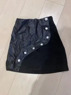 アシンメトリーデザイン タイトスカート 黒のサムネイル