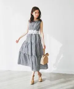 TOCCO CLOSET ウエストレース ギンガムチェック ティアードワンピース