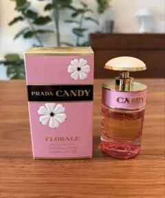 PRADA CANDY FLORALE オードトワレ 30mlのサムネイル