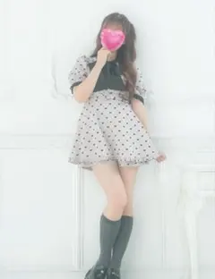 evelyn リボンロンパース