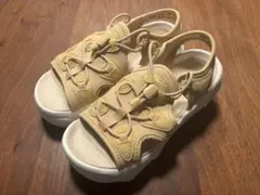 NIKE エアマックス ココサンダル ベージュ 22センチ 正規オンライン購入