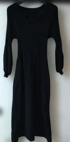 ニットロングワンピース　ブラック