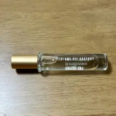 パフュームオイルファクトリー 13番 Nectarine,Honey