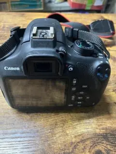 Canon EOS Kiss X70デジタル一眼レフカメラ #Xのサムネイル