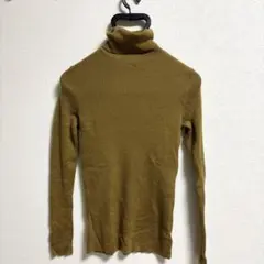 UNIQLO リブ長袖タートルネックニット マスタード L