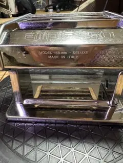 Item thumbnail for item a4c96432-e046-4a18-b592-d46b97e87ff3