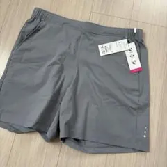 新品　スポーツ　　ショートパンツ