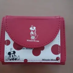 ミニーマウス 三つ折り財布 レッド　新品